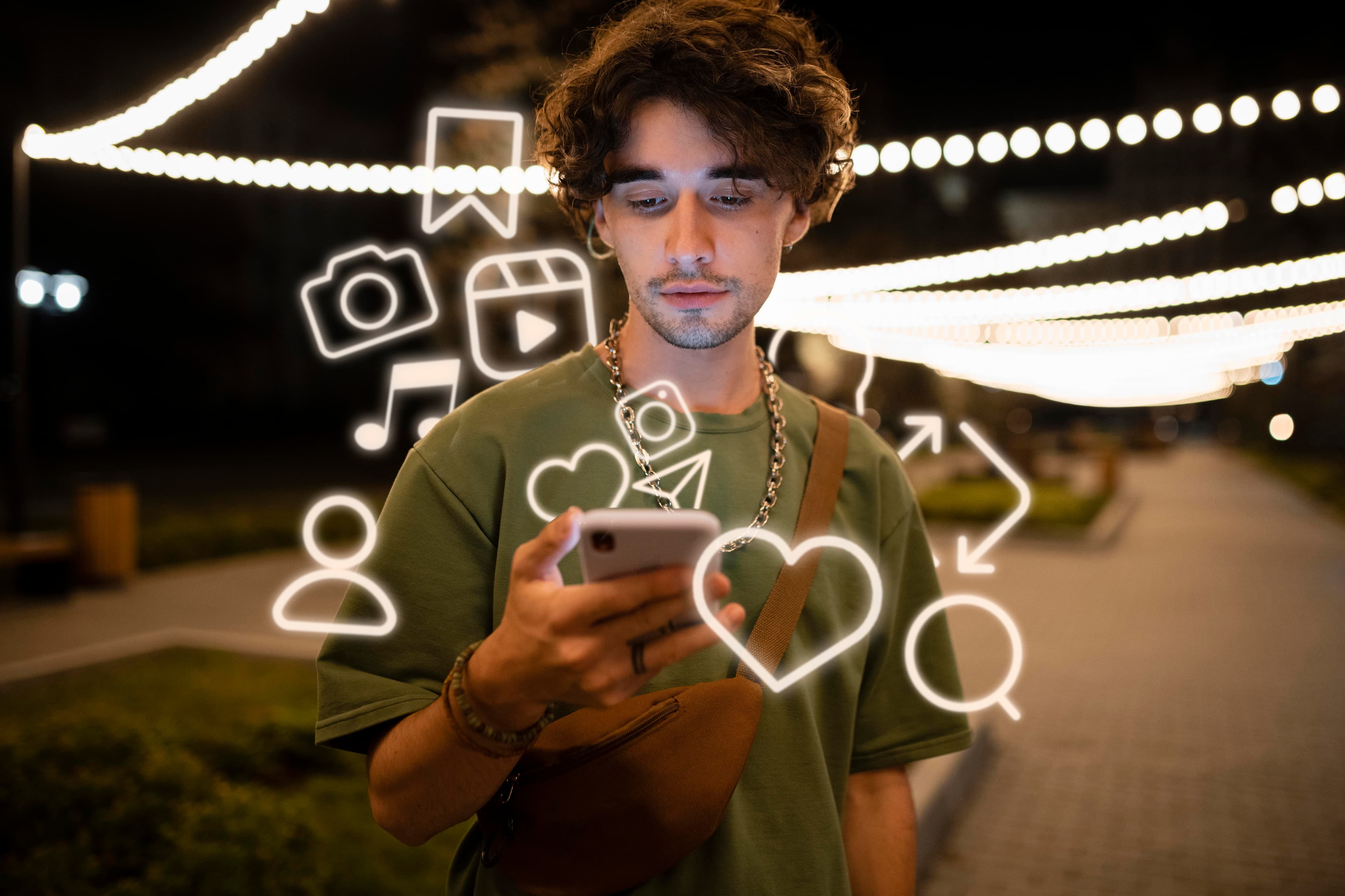 Top 5 Benefits of Using AI for Social Media Content Creation